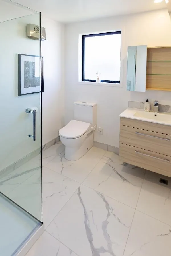 Beachside Bliss: 1 Bed 1 Bath Christchurch